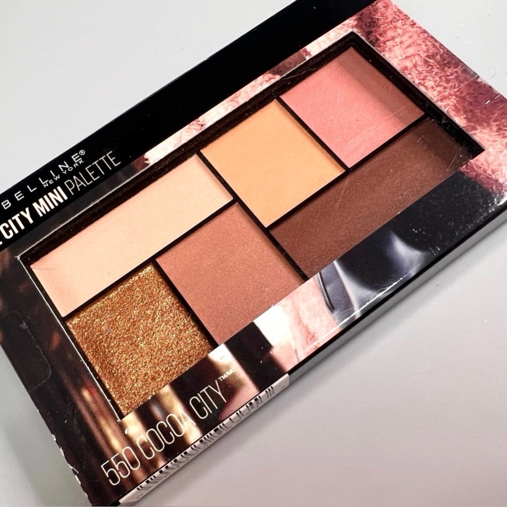Maybelline Mini Eyeshadow Palette - Cream, Peach, Gold, Pink, Brown